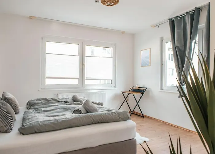 Bright & Grey - Netflix - City - Wifi - 4 Person